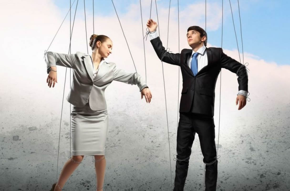 media shape the ideology